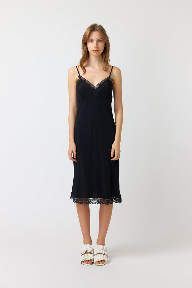 Queenie slip dress