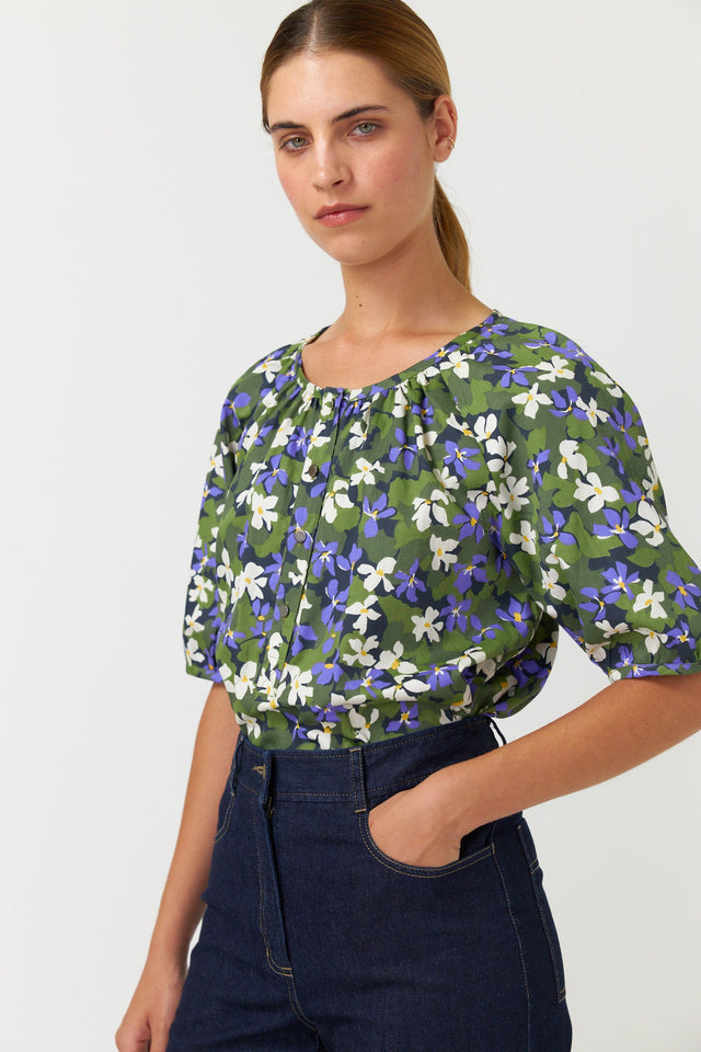 Blooms top