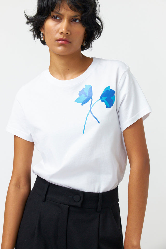 Winter rose t-shirt