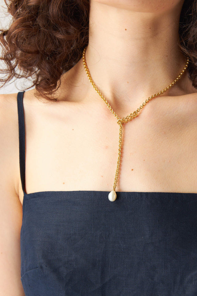 Pearl drop chain necklace